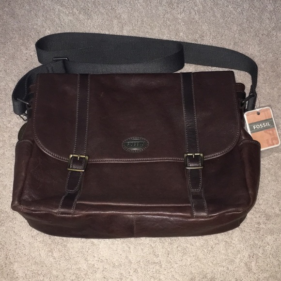 Fossil Messenger Bag - Picture 1 of 7